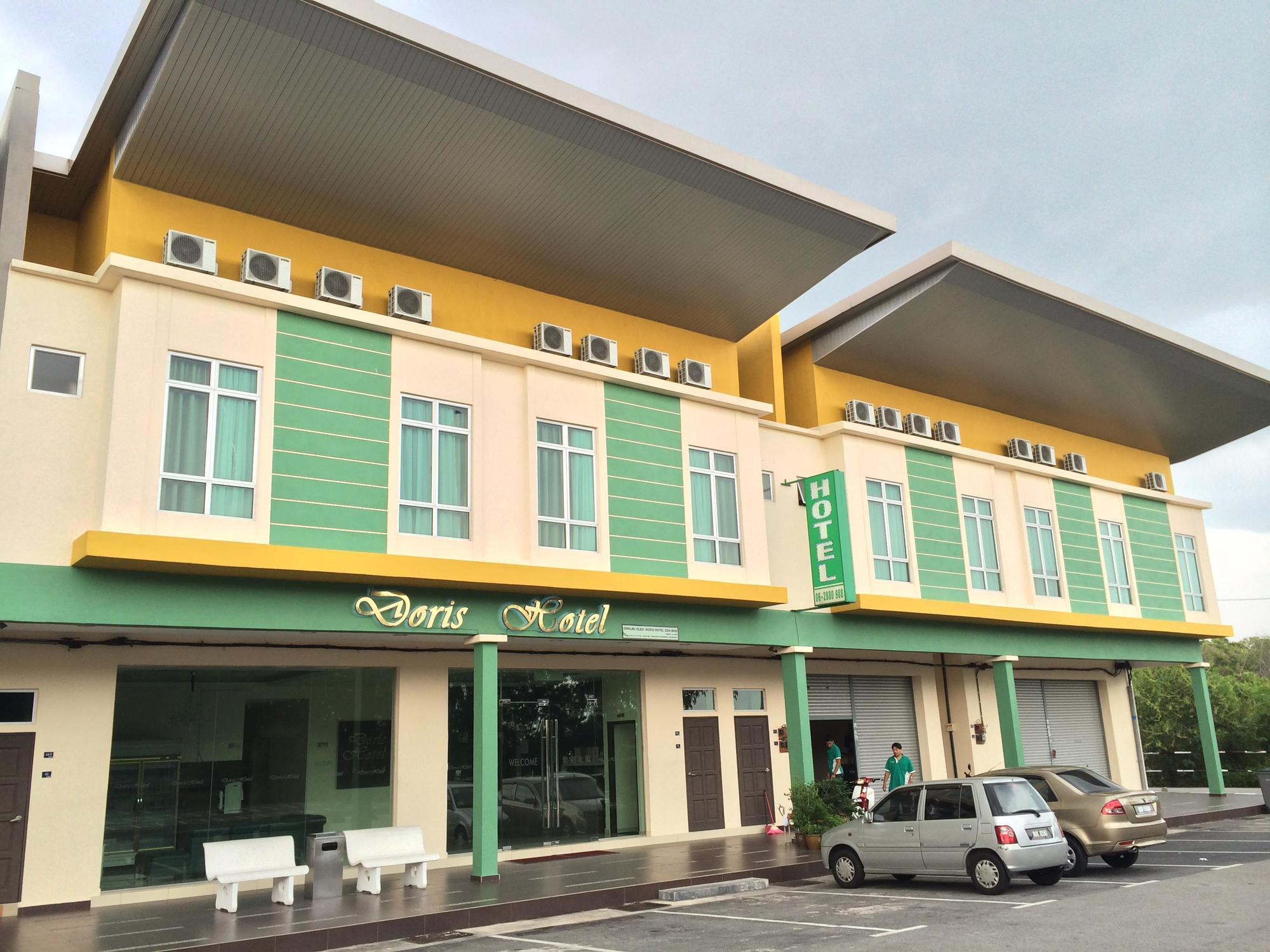 Doris Hotel Malacca Exterior foto
